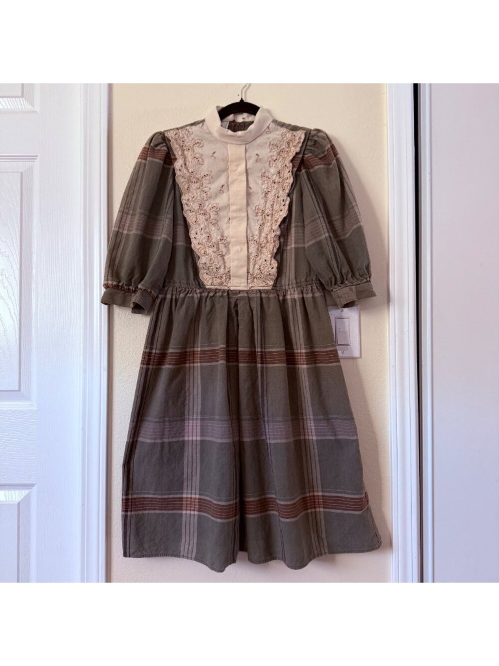 Vintage 70s Donna Morgan For NSP Sage Green Plaid Smocked Bib Dress Sz 5/6